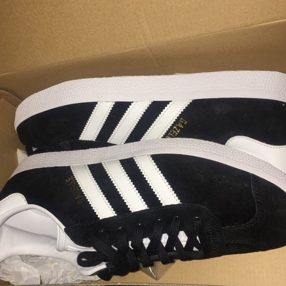 Women's Adidas Gazelle